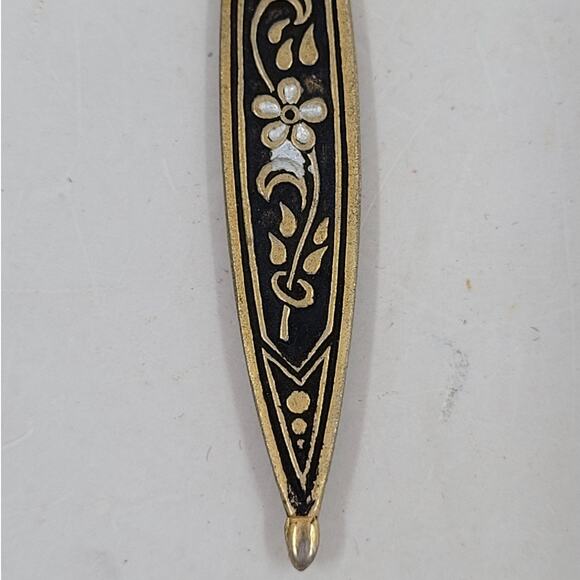 Vintage Etched Brass Black Enamel Blue Bead Floral Boho Vanity Hand Mirror - Picture 7 of 8